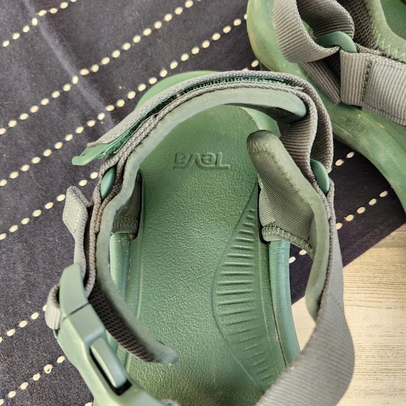 Teva Hurricane Verge Green Strappy Sandals Size 10 - Picture 7 of 9